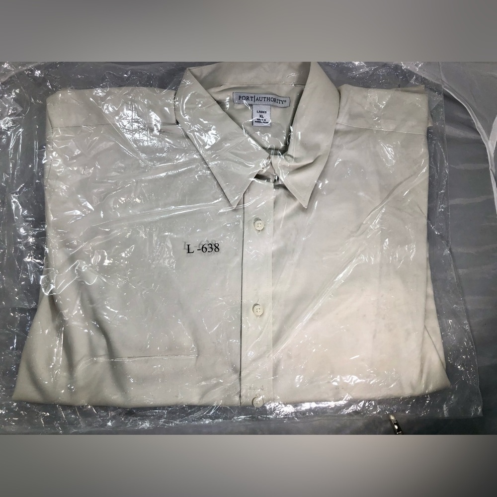 Port Authority Women's  abutton down Oxford long sleeve. Khaki/ Beige, XL